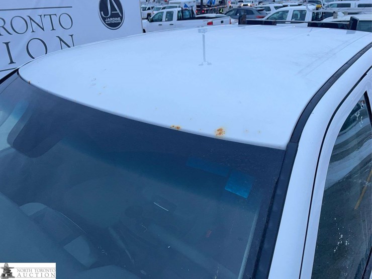 2015-dodge-2500-image-28