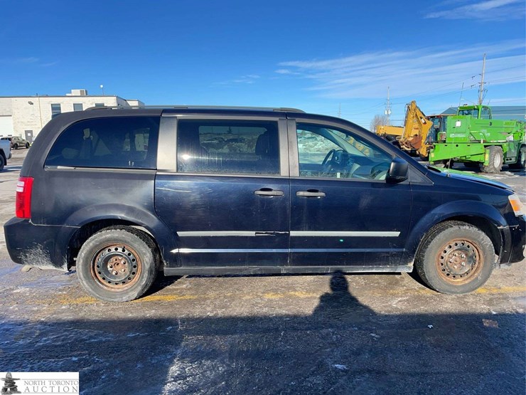 2010-dodge-grand-caravan-se-image-6