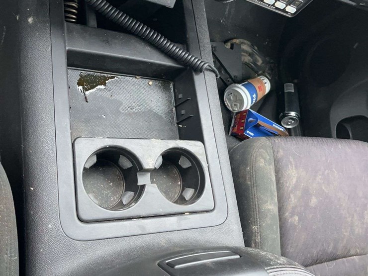 2011-chevrolet-k2500-image-16