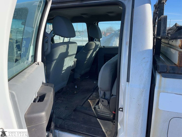 2015-ford-f350-image-27