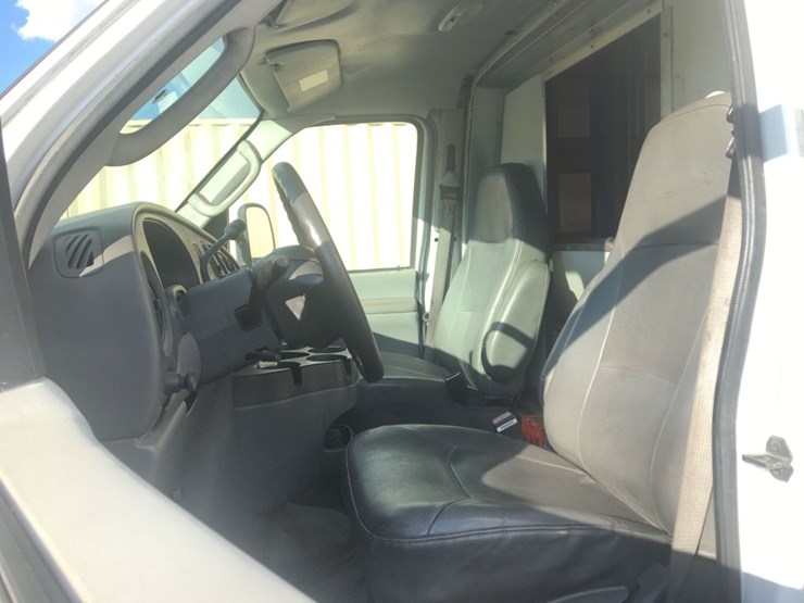 2007-ford-e450-van-truck,-image-9