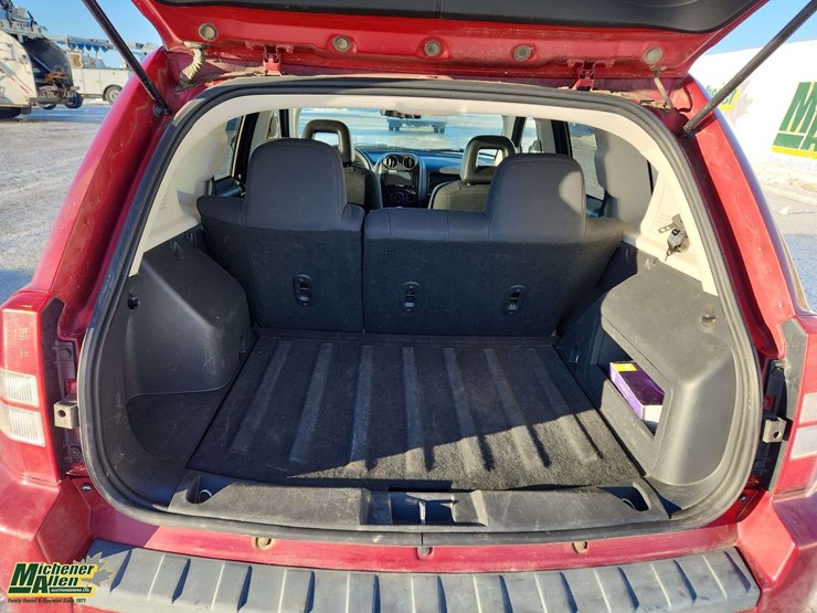 2009-jeep-compass-image-10