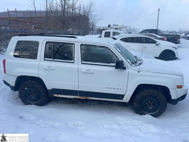 2012-jeep-patriot-image-5