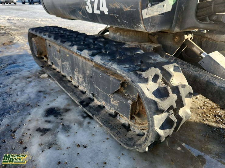 2013-bobcat-324-image-12