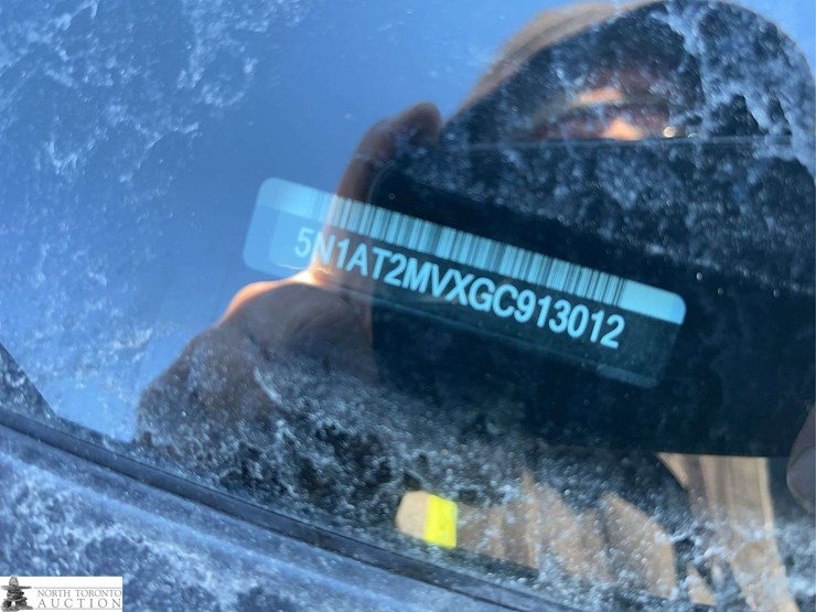 2016-nissan-rogue-image-11