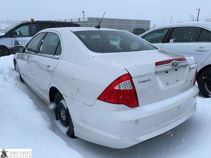 non-operable-2012-ford-fusion-hybrid-image-6