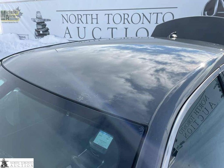 2018-chrysler-300-touring-image-17