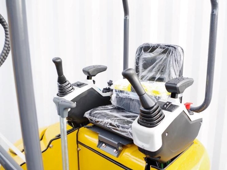 2025-cfg-industrial-qk18r-mini-excavator-w/-pilot-system,-rato-gasoline-engine,-unused-image-4