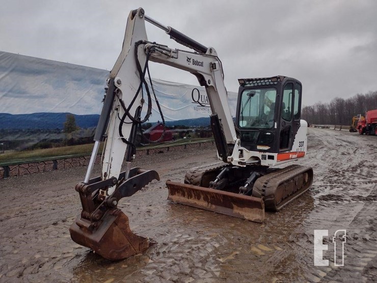 2008-bobcat-337g-image-46