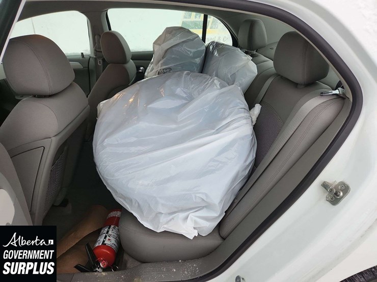 2009-chevrolet-malibu-hybrid-image-15