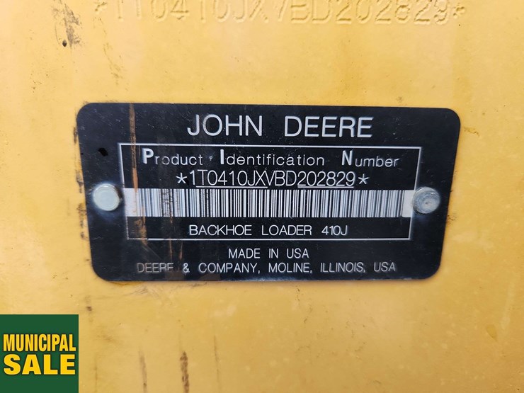 2011-deere-410j-image-29