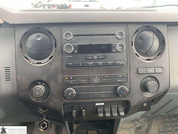 2013-ford-f250-image-24