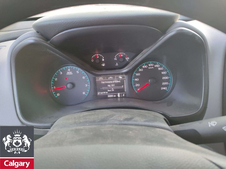 2017-chevrolet-colorado-image-15