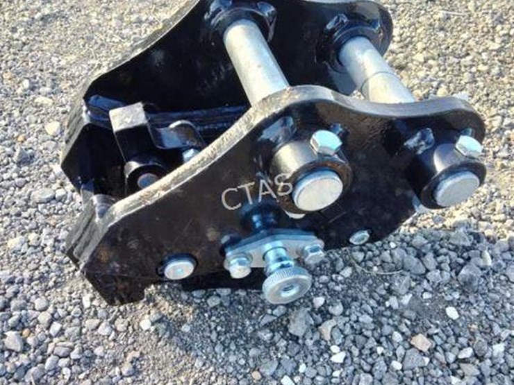 #43-•-mini-excavator-quick-attach-image-1