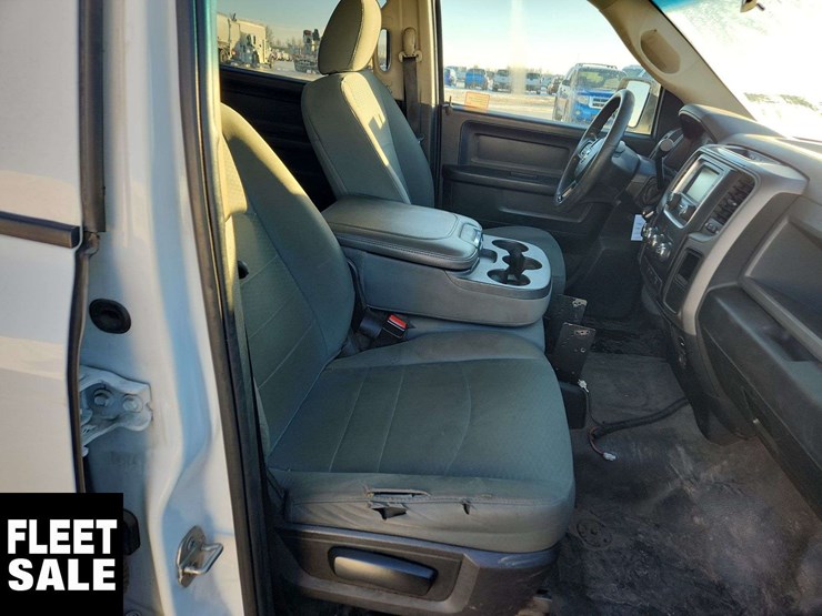 2018-dodge-1500-image-26