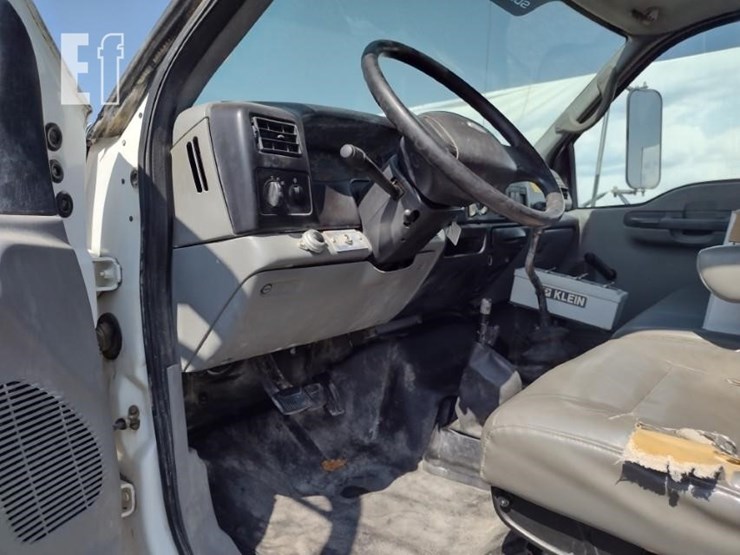 ford-f750-xl-image-13