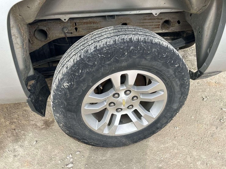 2018-chevrolet-silverado-1500-image-26