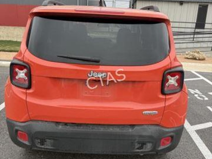 2016-jeep-renegade-image-7