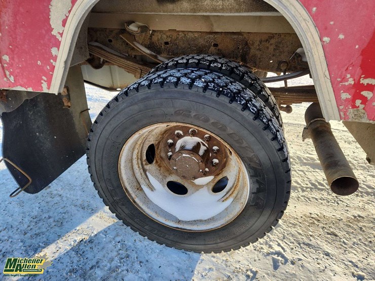 2008-ford-f550-image-12