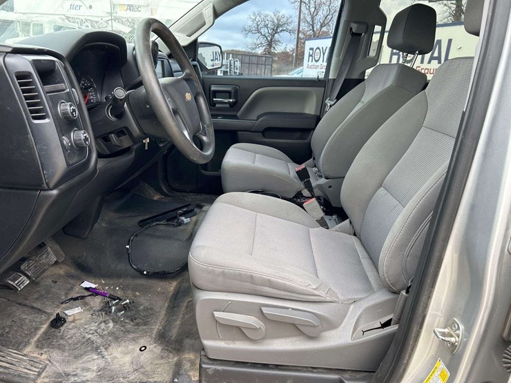 2018-chevrolet-silverado-1500-image-13