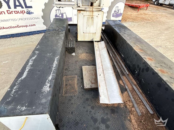 2007-international-derrick-digger-truck-image-35