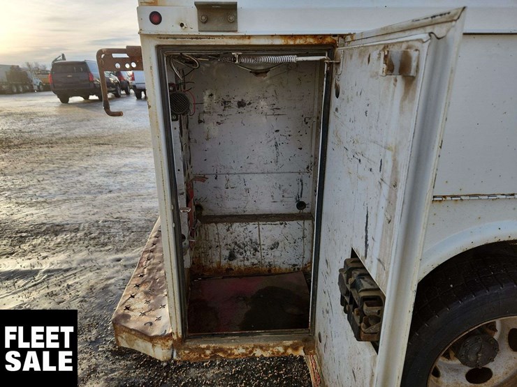 2018-ford-f550-image-46