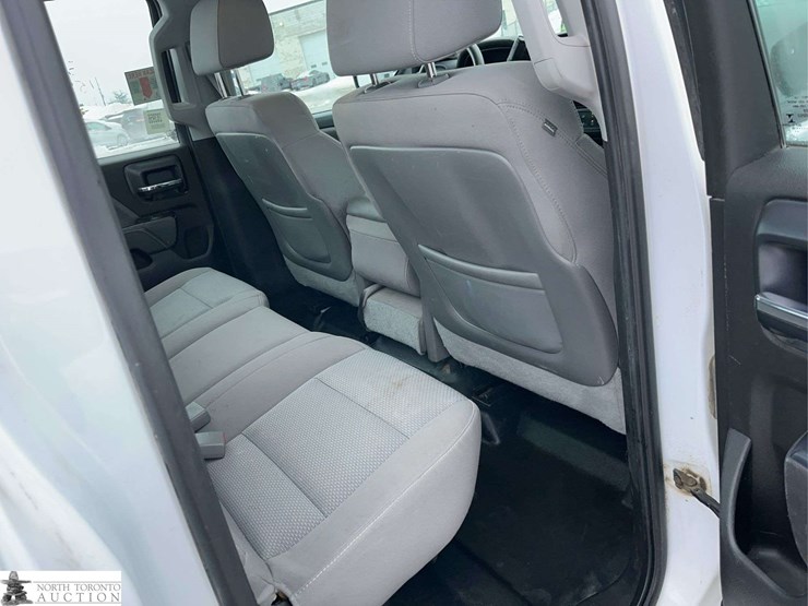 2015-chevrolet-k1500-image-30