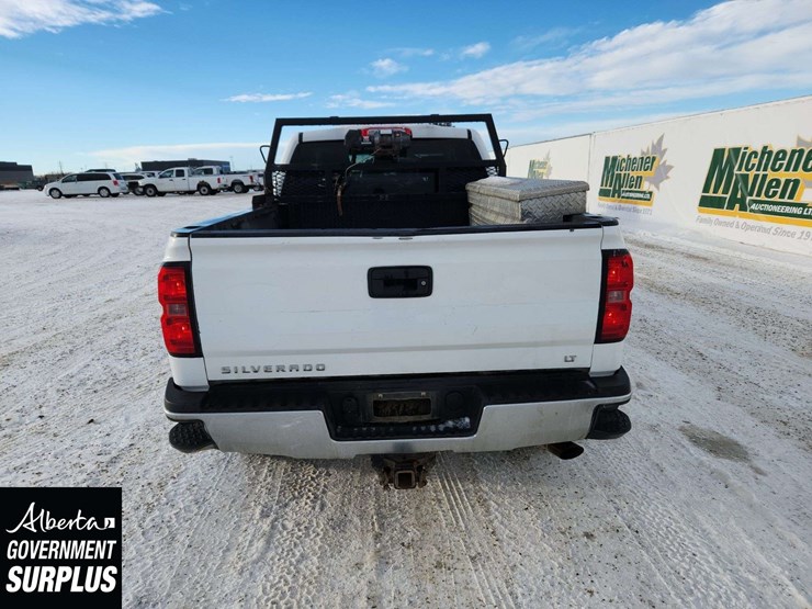 2016-chevrolet-silverado-2500hd-image-7