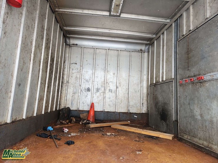 2014-ford-f350-image-28