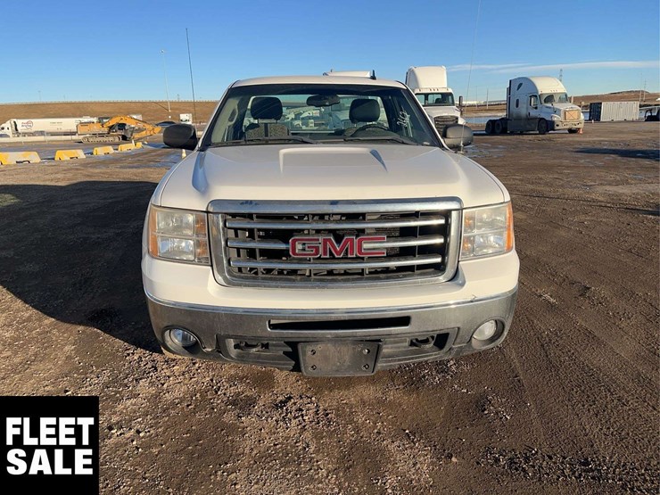 2013-gmc-sierra-1500-image-9