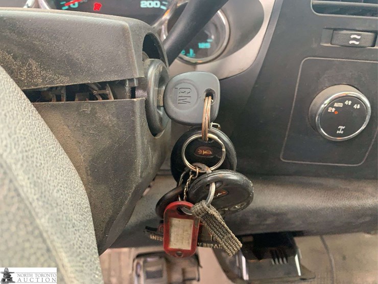 2008-chevrolet-silverado-1500-image-16