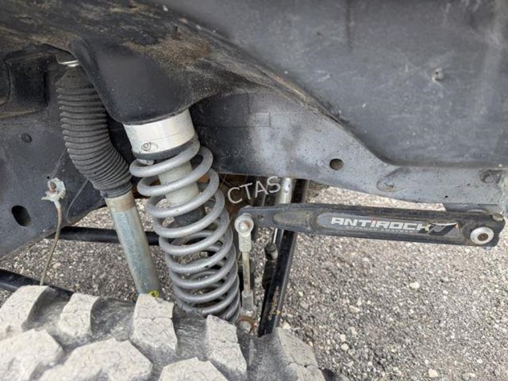 1990-jeep-cherokee-image-7