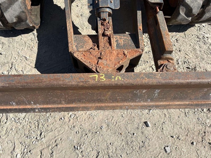 2016-case-cx55b-image-21