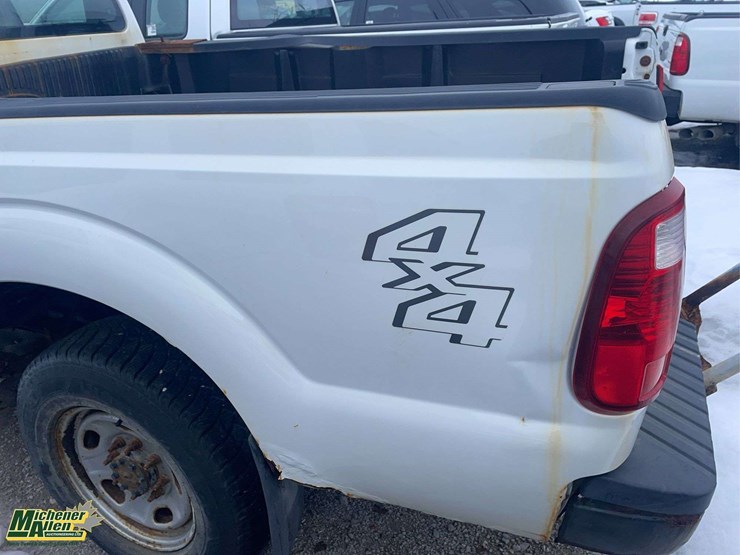 2011-ford-f250-image-32