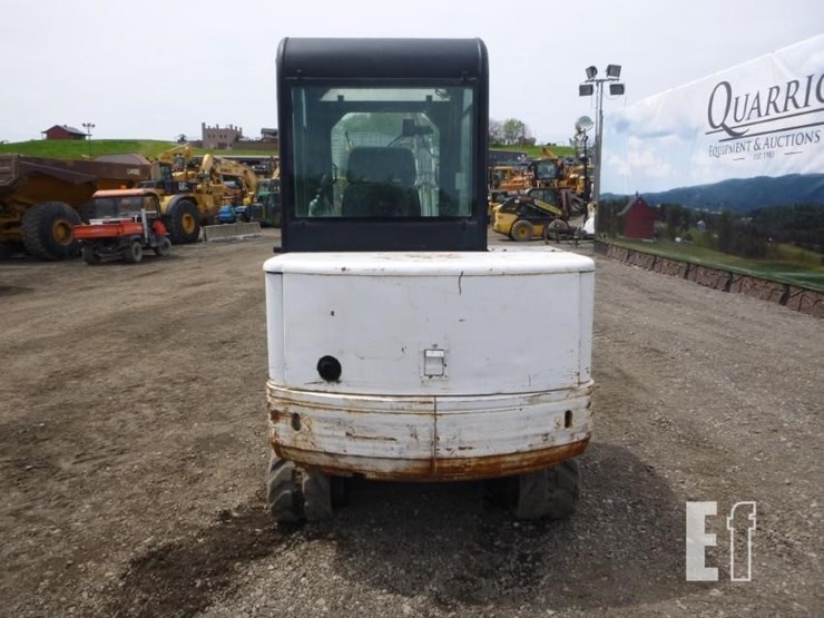 2001-bobcat-331e-image-4