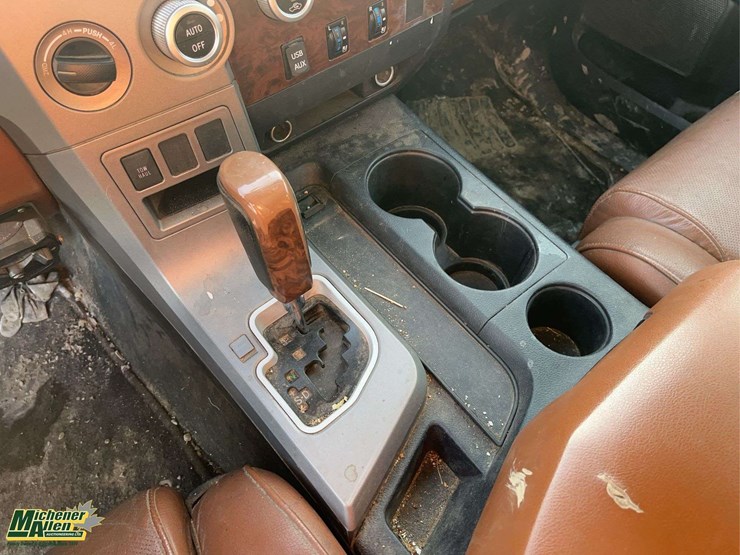 2010-toyota-tundra-image-20