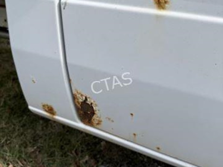 2005-dodge-3500-image-8