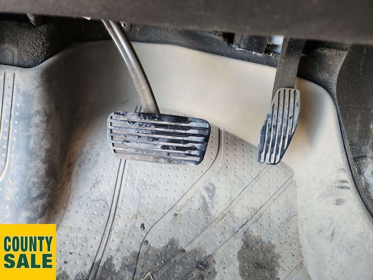 2022-chevrolet-silverado-1500-image-15