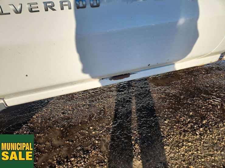 2014-chevrolet-silverado-1500-image-32