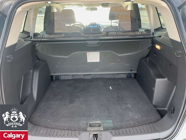 2016-ford-escape-se-image-19