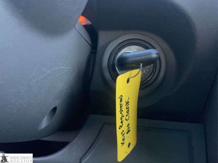 2017-nissan-frontier-image-17