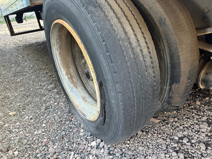 1994-volvo-fe42-image-10