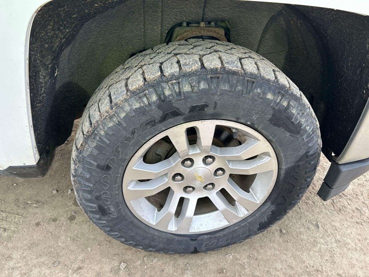 2016-chevrolet-silverado-1500-image-26