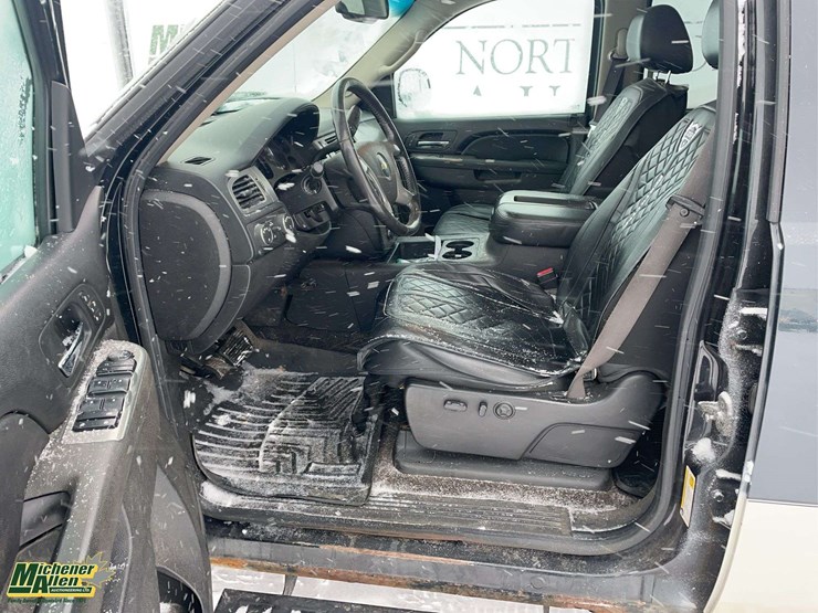 2012-chevrolet-silverado-1500-image-13