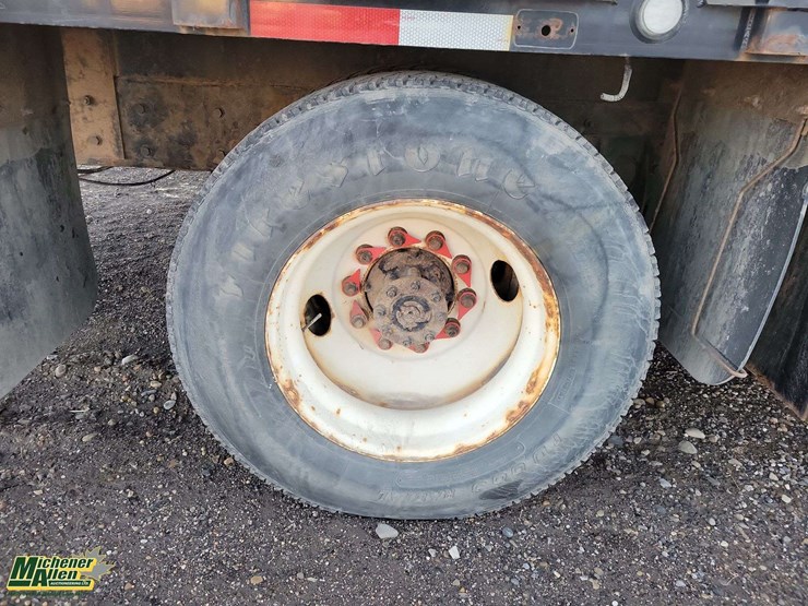 2015-international-durastar-4300-image-10