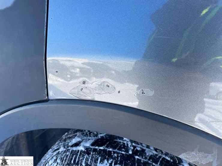 2019-ford-explorer-image-12