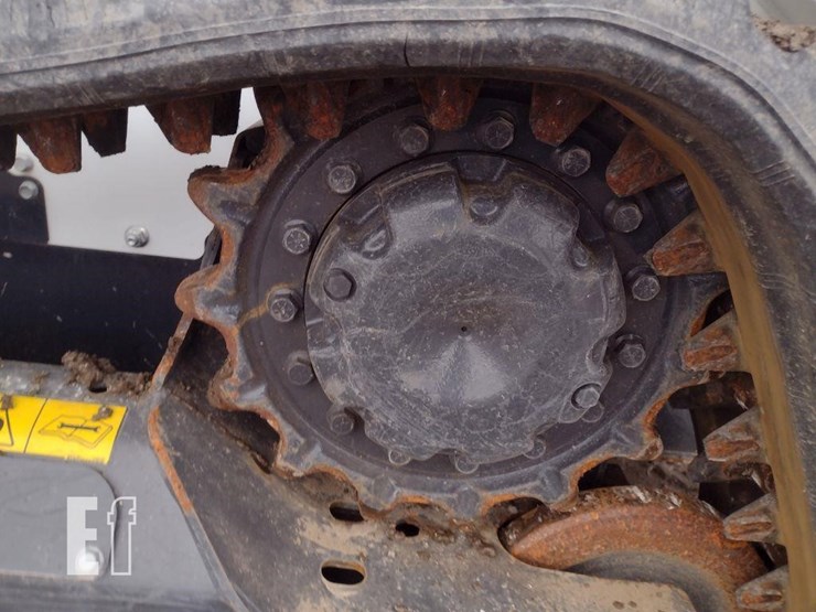 2022-bobcat-t595-image-29