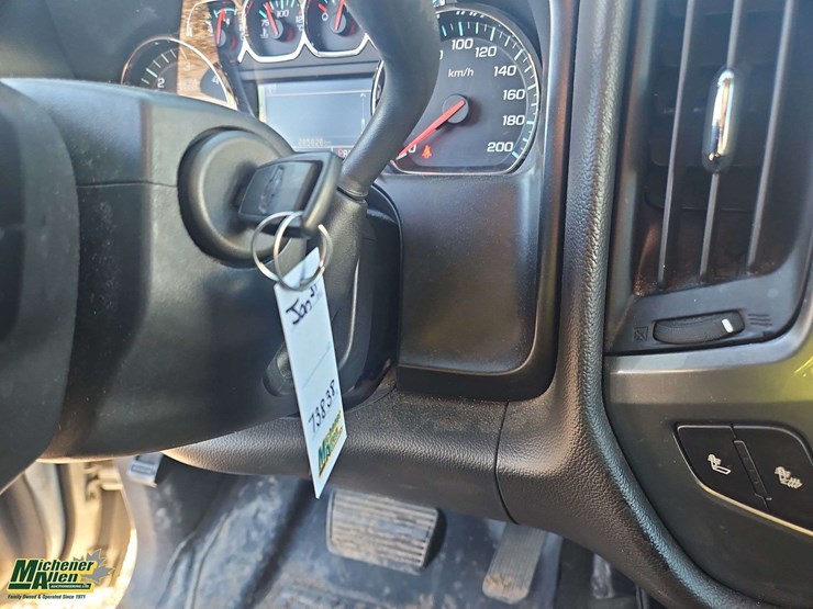 2014-chevrolet-silverado-1500-image-19