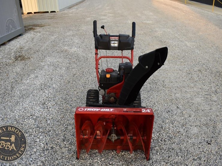 troy-built-storm-2400-41330-image-8