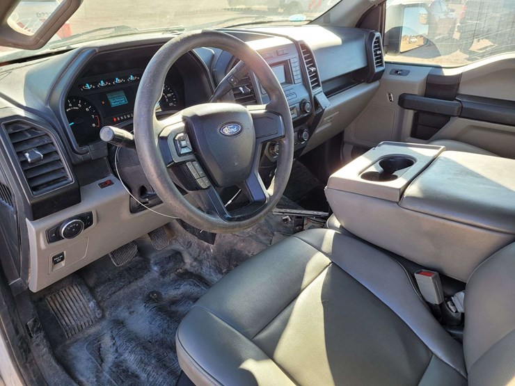 ford-f150-xl-image-7